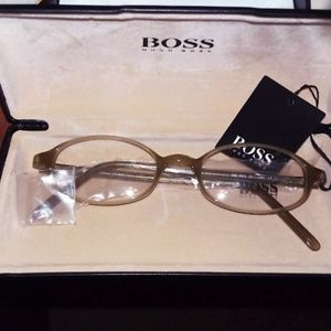 Hugo Boss frames made in Italy